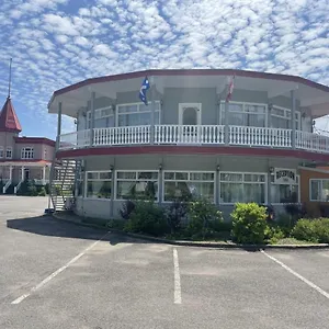 Le Regent 2*, Québec Canada