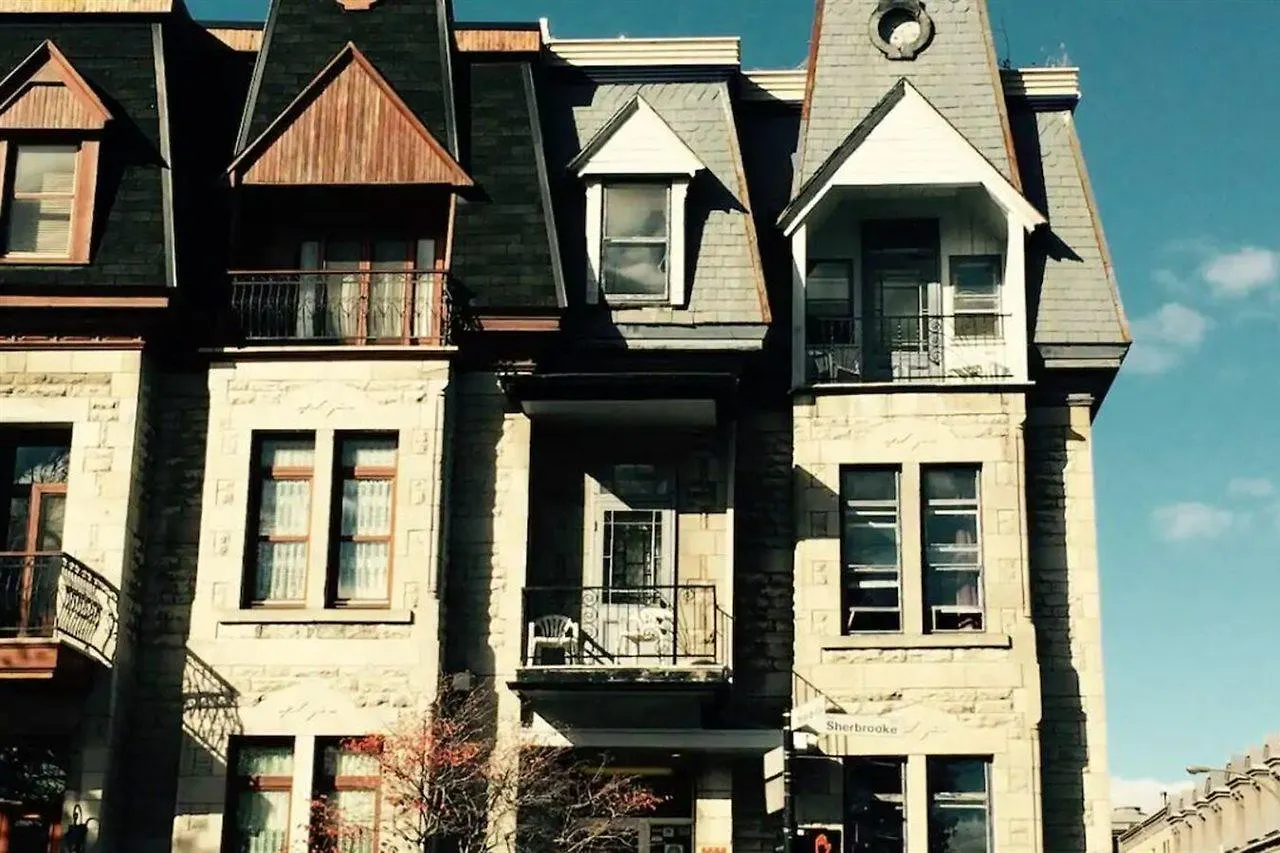 Auberge Du Plateau 0*, Montreal Canada