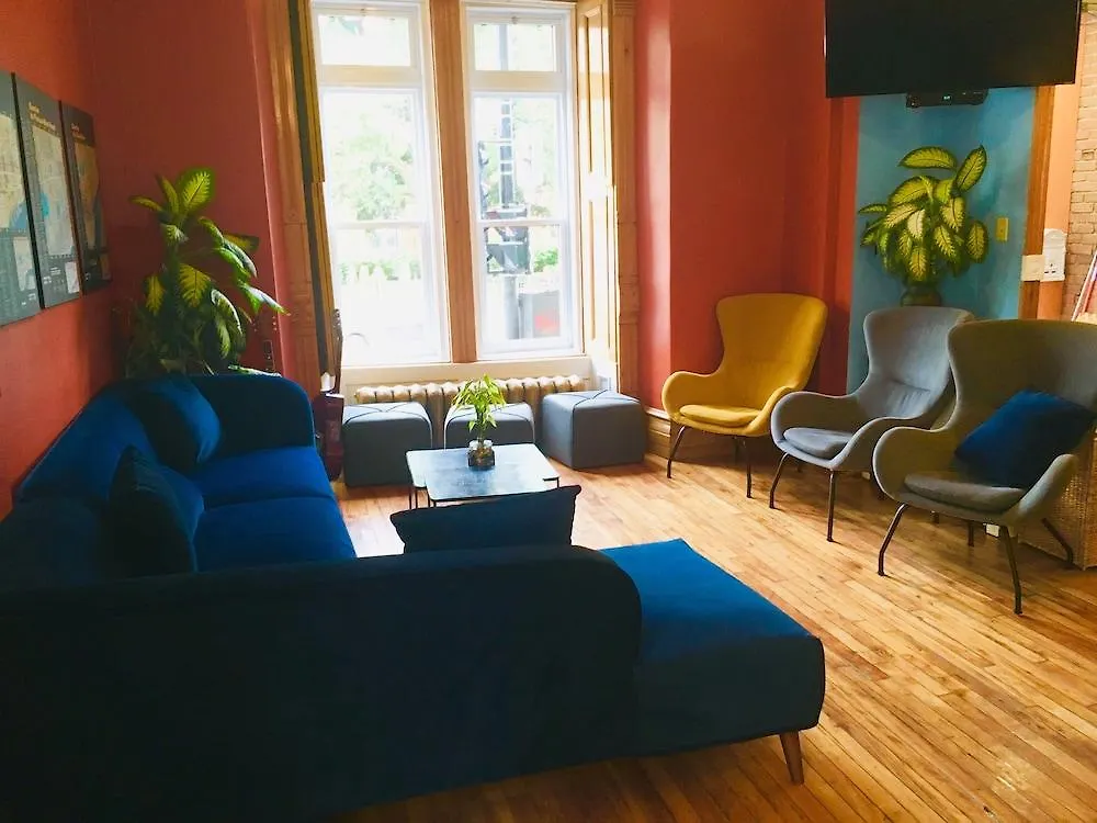 Auberge Du Plateau Montreal