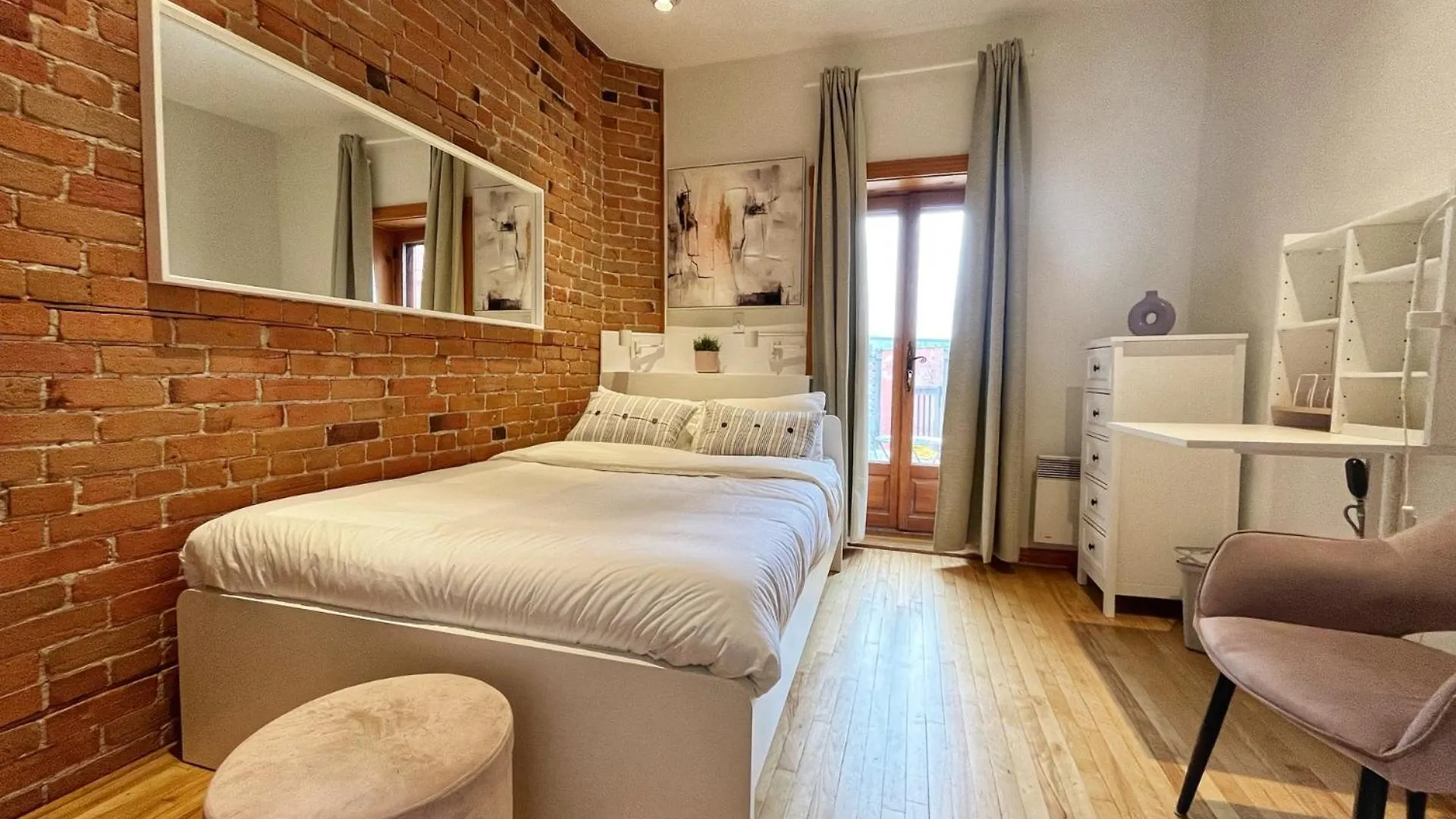 Hostel Auberge Du Plateau