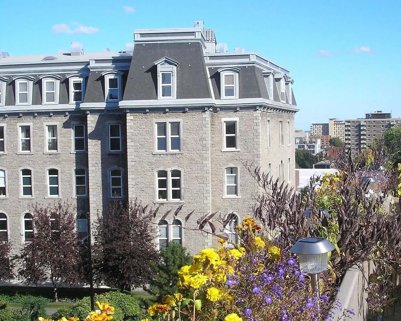 Hostel Auberge Du Plateau