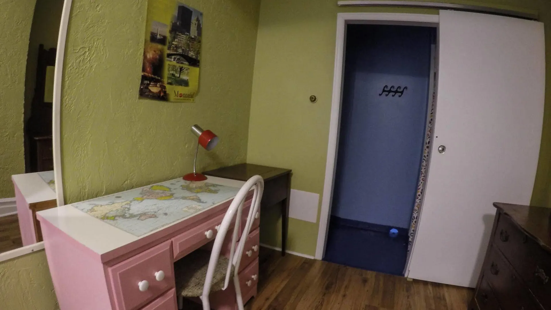 Hostel Auberge Du Plateau Canada